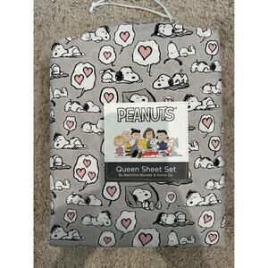Peanuts Snoopy Queen Sheet Set - Thinking About Love
